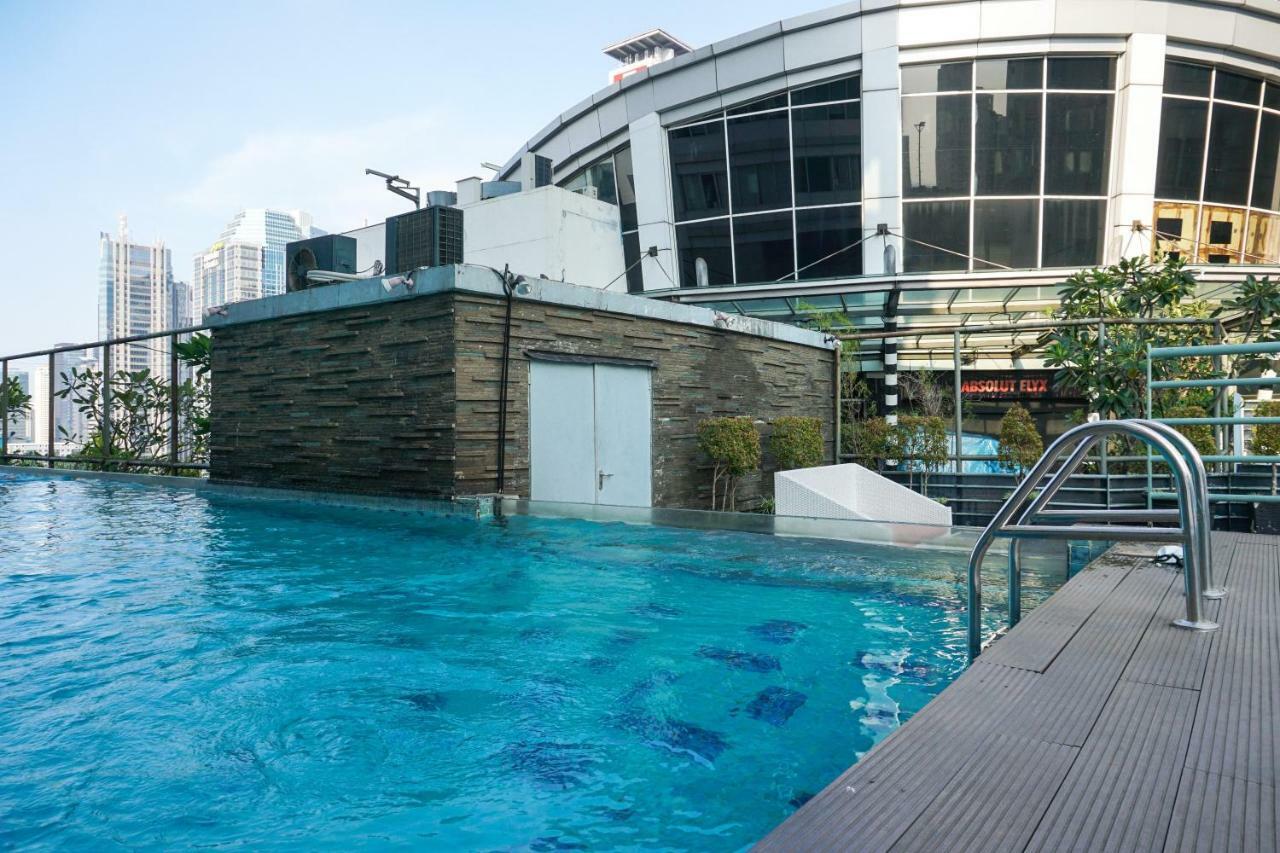 Apartemen 92 m² dengan 3 kamar tidur dan 2 kamar mandi pribadi di Senayan Jakarta Bagian luar foto