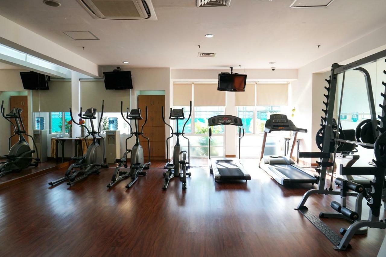 Apartemen 92 m² dengan 3 kamar tidur dan 2 kamar mandi pribadi di Senayan Jakarta Bagian luar foto
